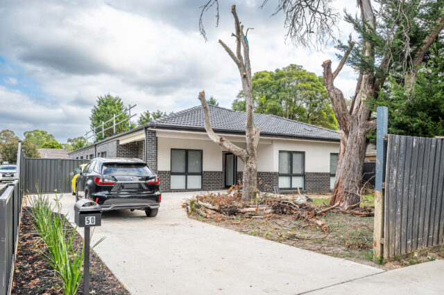 Private Suite in Brand New Fully Furnished in rooming house Location Photo