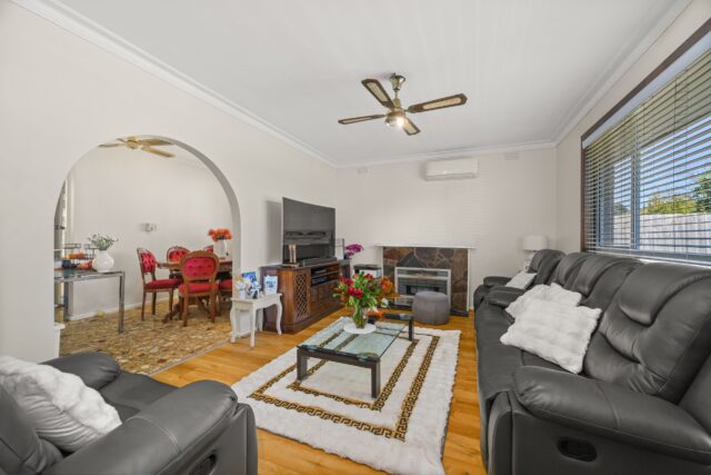 Location, Lifestyle & Potential – All in One! Location Photo